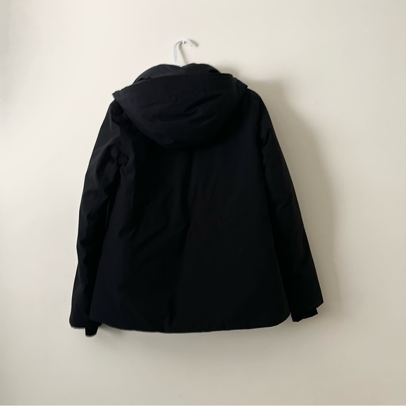 Aritzia Explore Waterproof Parka - Picture 12 of 15